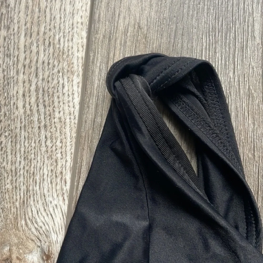 Silhouette solution swimsuit size 8 swim black one piece
